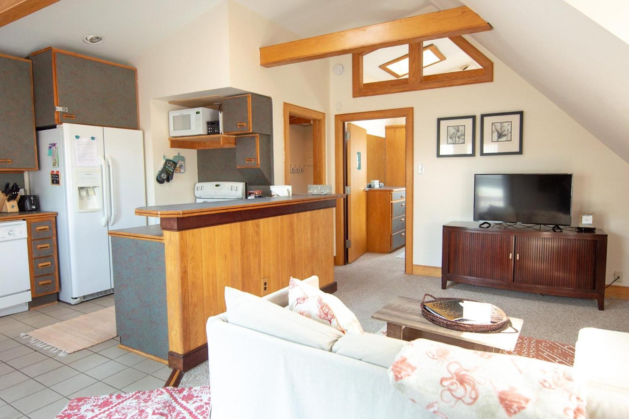 Upstairs 1Br Beach Apartment In The Heart Of The Vibe District 5 Minute Stroll To Beach 1480 Virginia Beach Exterior foto